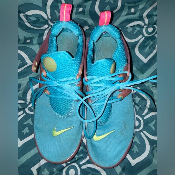 Nike Girls PRESTO GS size 4 - Picture 5 of 9
